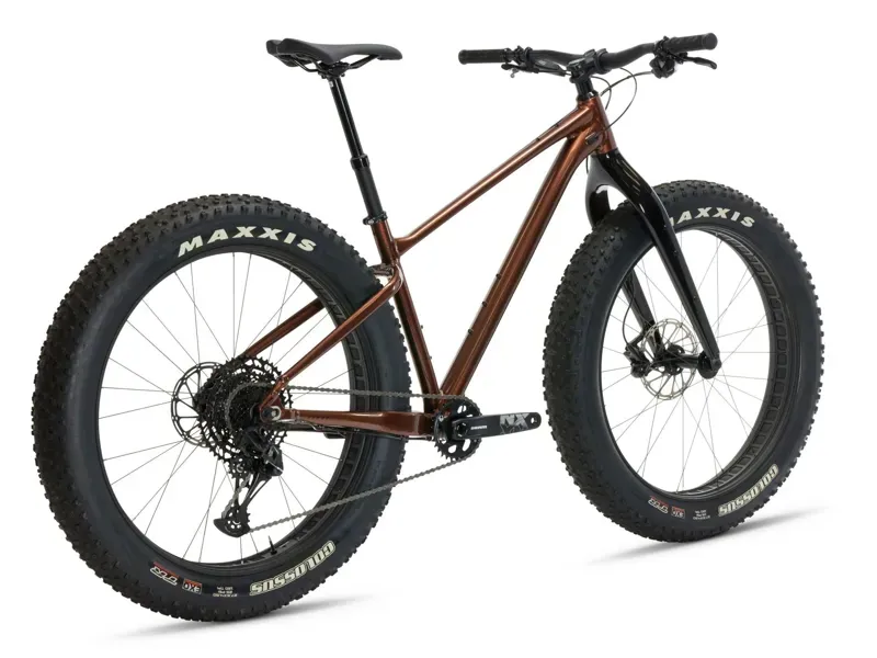 Giant Yukon 1 Fat Bike in Hematite-2