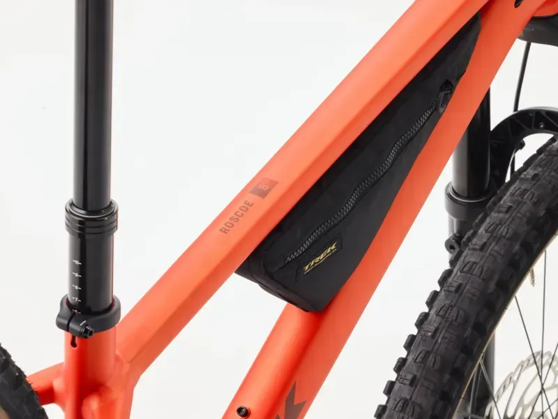 Trek Roscoe 8 Gen 4 MTB In Lava-4