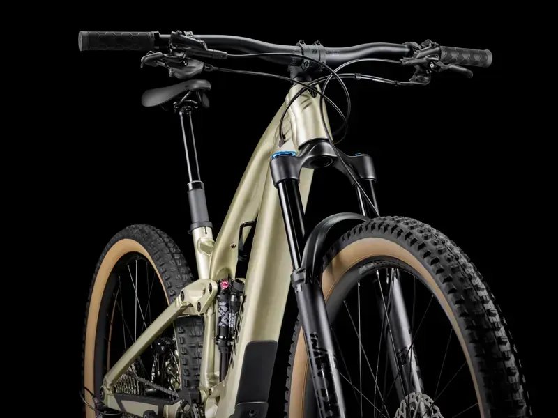 Trek Fuel EXe 8 XT in Supernova Orange-3